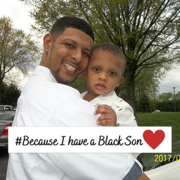 Meet your Posher, Dee - Picture 1 of 1